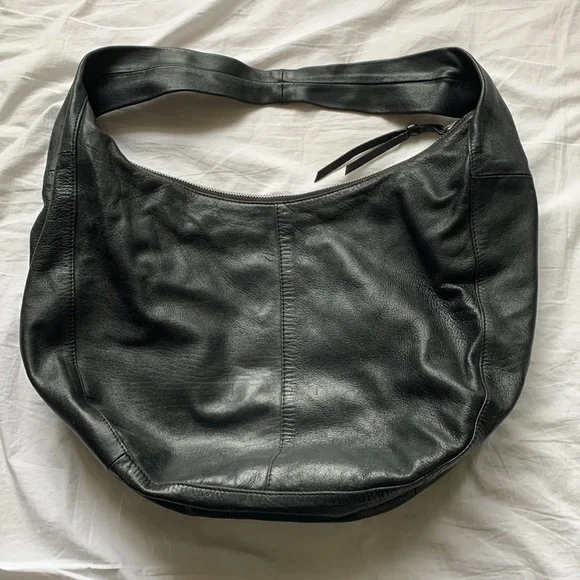 Witchery black leather hobo bag - Picture 4 of 8